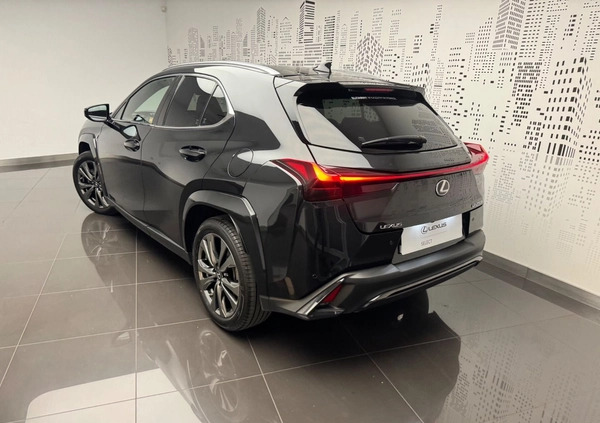 Lexus UX cena 173900 przebieg: 34778, rok produkcji 2023 z Brańsk małe 301